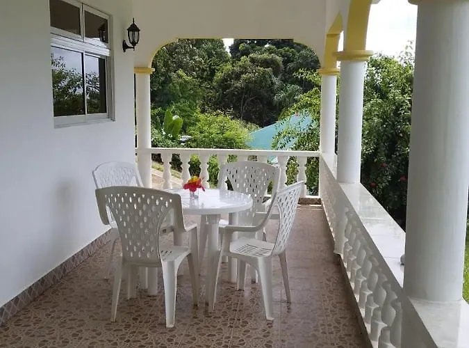 Maison Marikel *